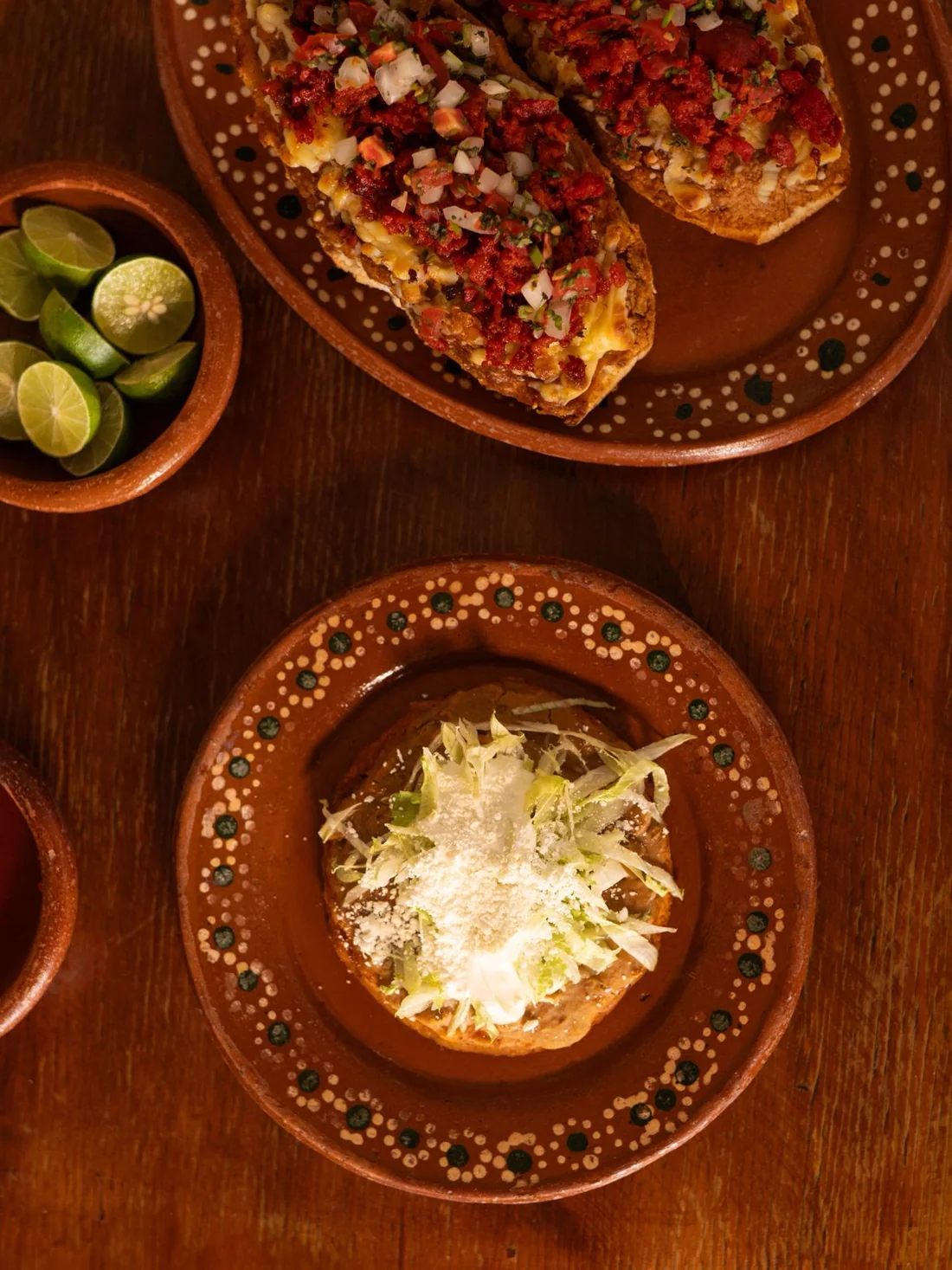 Molletes y sope vistos desde arriba.